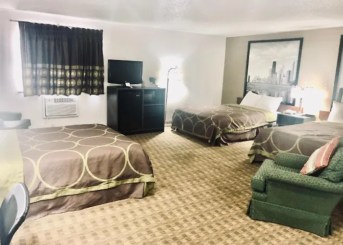 Super 8 By Wyndham Starved Rock State Park Отель Peru
