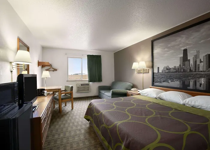 Hotel Super 8 By Wyndham Starved Rock State Park