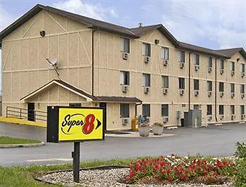 Super 8 By Wyndham Starved Rock State Park 2*
